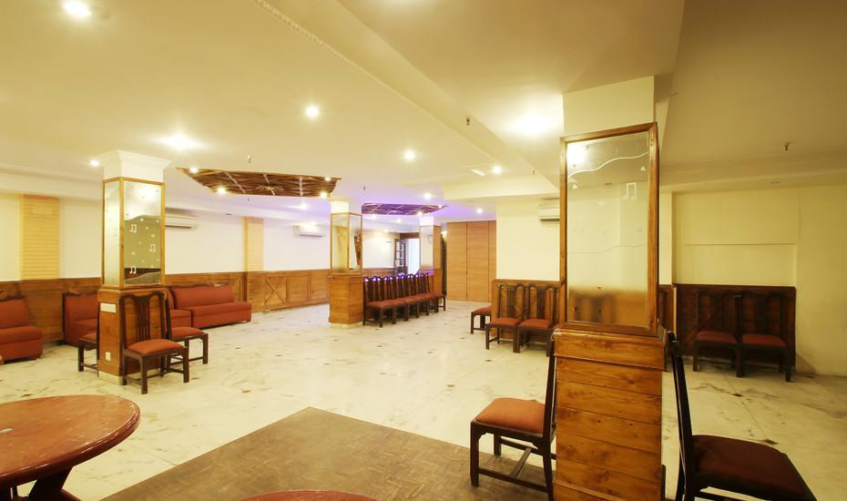 The Crest Inn Делі Екстер'єр фото
